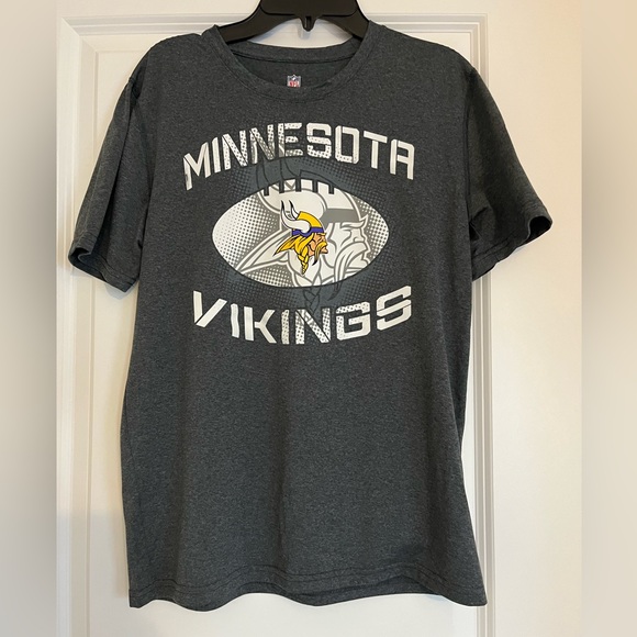 Minnesota Vikings Brand New Without Tags T-Shirt - Picture 2 of 6